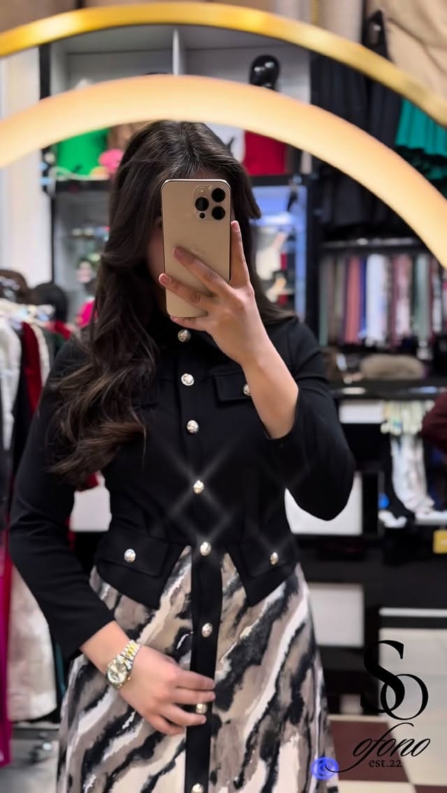 Post 5 by Брендовая женская одежда on Instagram (video)