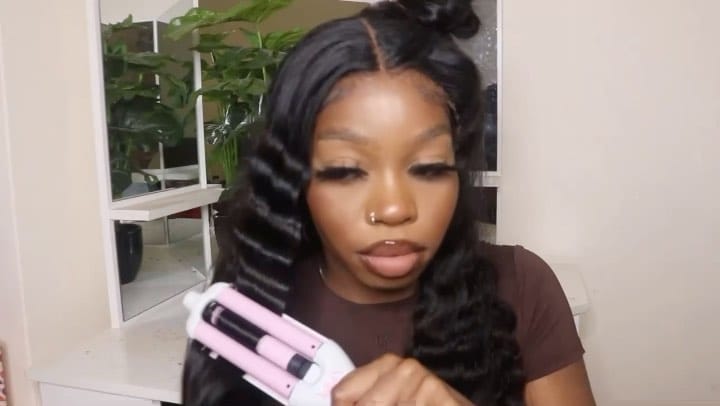 Post 3 by DOLL HOUSE LONDON on Instagram (video)