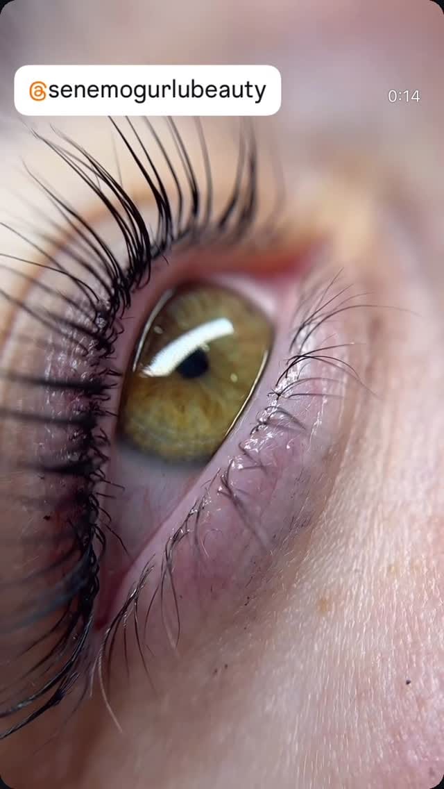 Post 8 by Turkuaz ŞAHhanım Senem OĞURLU on Instagram (video)