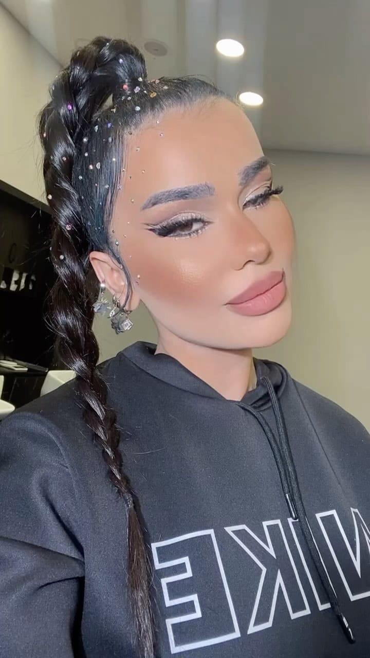 Post 10 by Turkuaz ŞAHhanım Senem OĞURLU on Instagram (video)