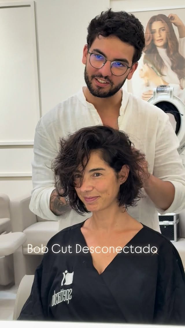 Post 7 by ADRIANO GOMES on Instagram (video)