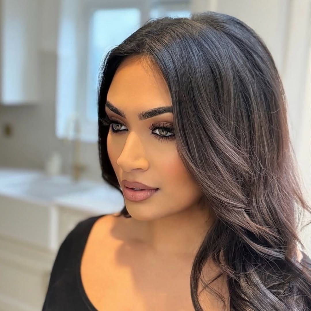 Post 2 by LASH EXTENSIONS LONDON | LASH TRAINING on Instagram (image)