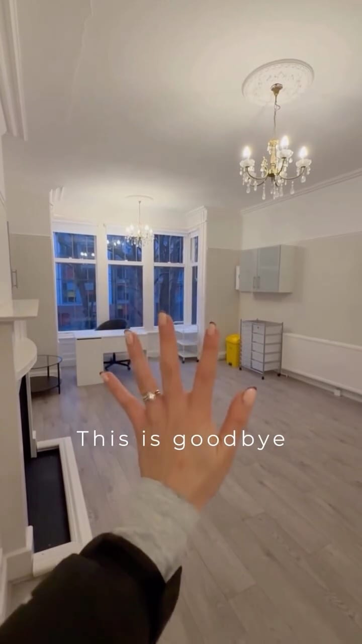 Post 7 by Dr Amy Law | Dentist | Aesthetics & Skin | Polynucleotides on Instagram (video)