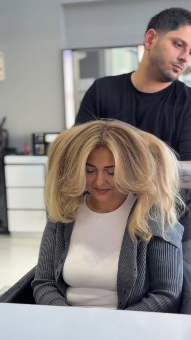 Post 4 by E M R E  Ö Z K A N on Instagram (video)