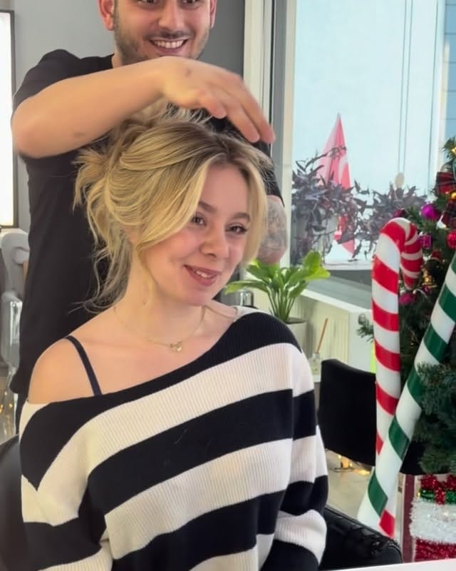 Post 2 by E M R E  Ö Z K A N on Instagram (video)