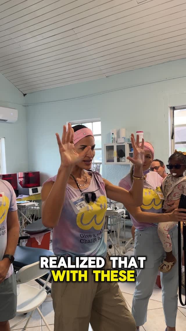 Post 8 by Dr Sandra G Martin MSC | Cosmetic Dentist on Instagram (video)