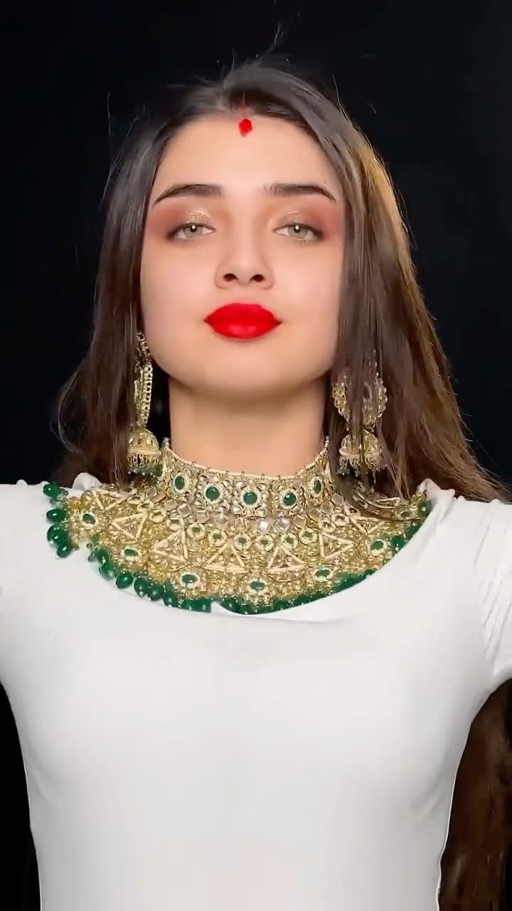 Post 10 by Durdona Abduqayumova on Instagram (video)