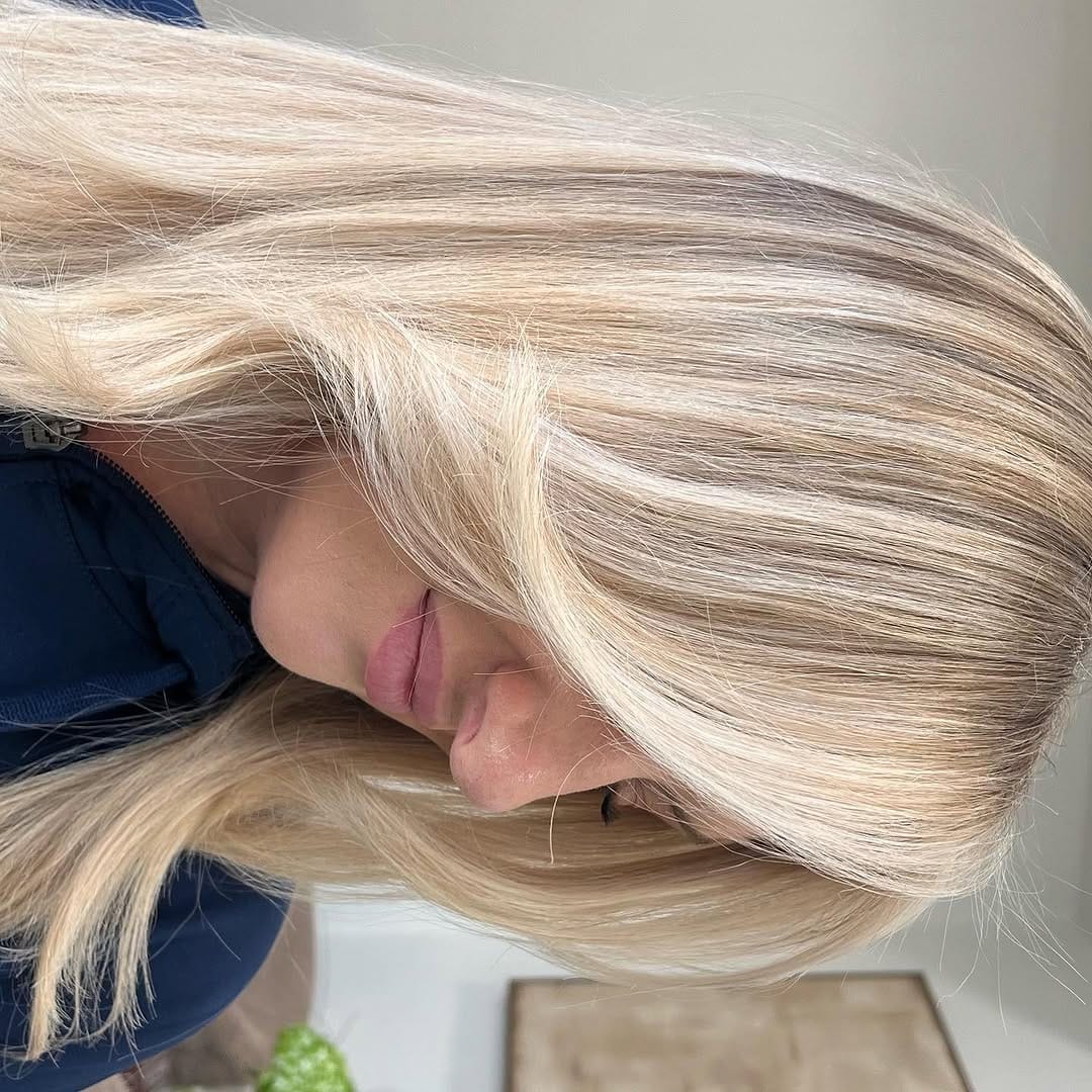 Post 7 by NICOLE | OC COLORIST on Instagram (image)