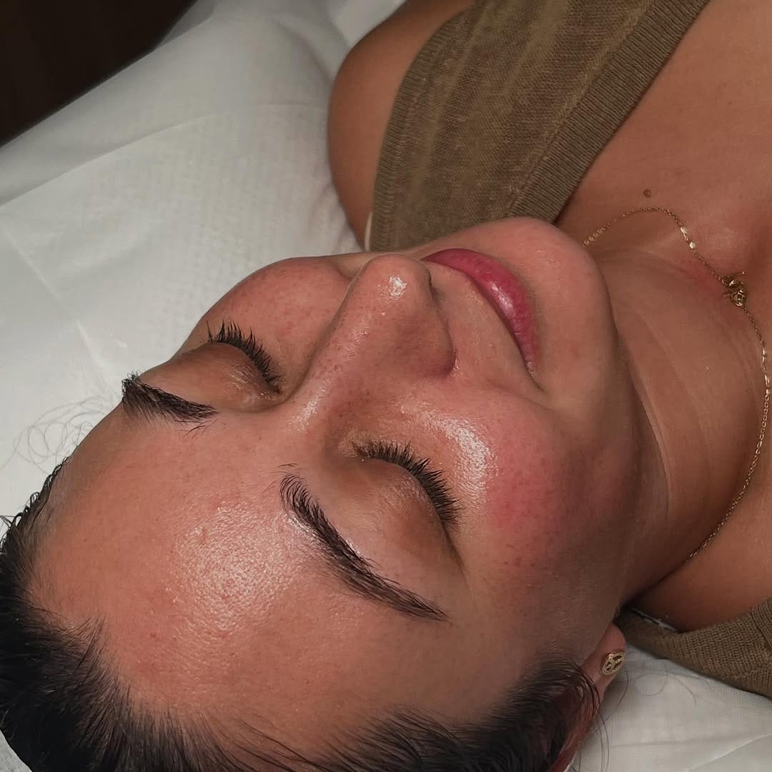 Post 3 by Cleanse by Lauren Anna | Facial Skincare Specialist | Dubai on Instagram (image)