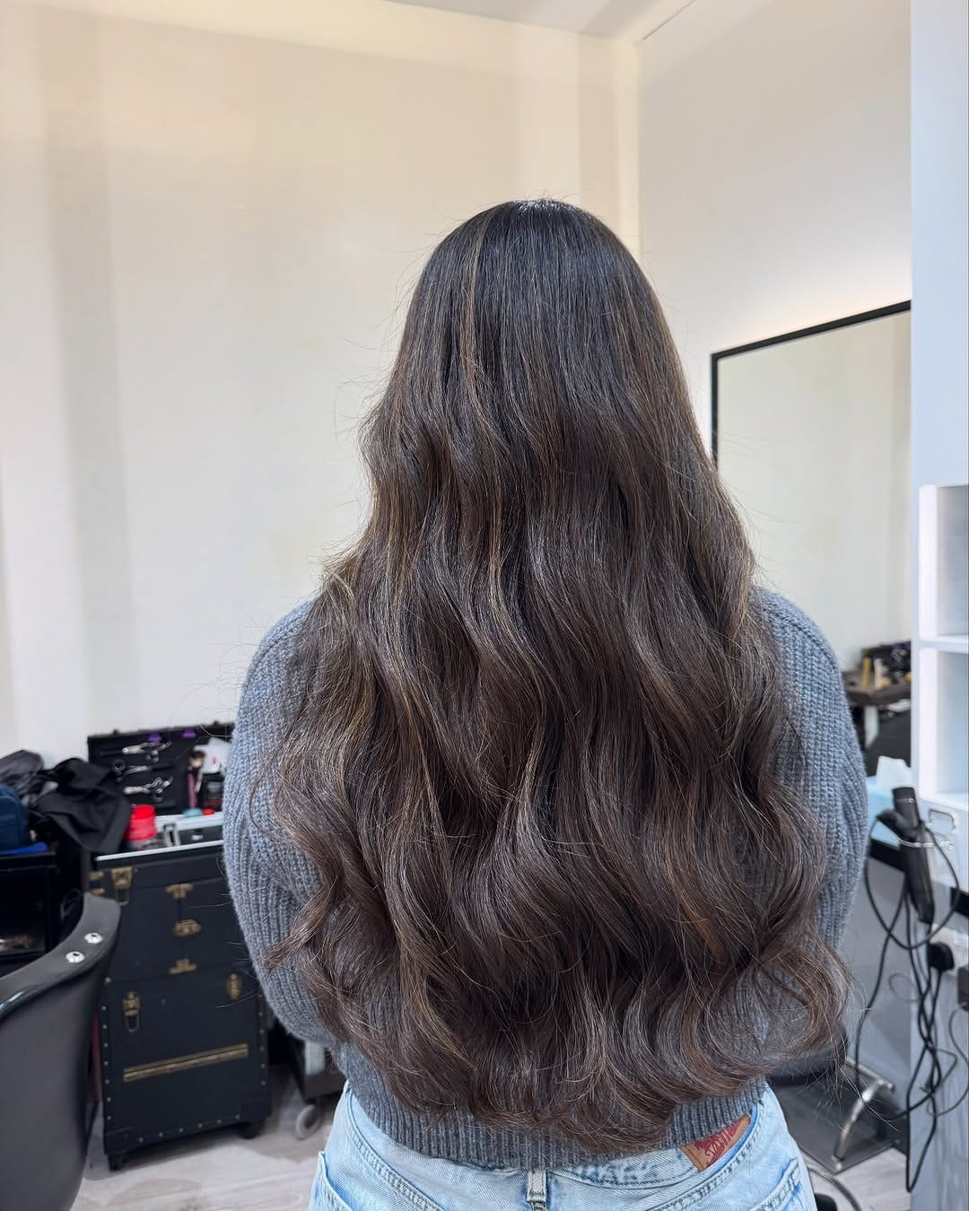 Post 6 by Taylan Sahin (Balayage Specialist,Cut,Keratin,Extension Expert) on Instagram (carousel)