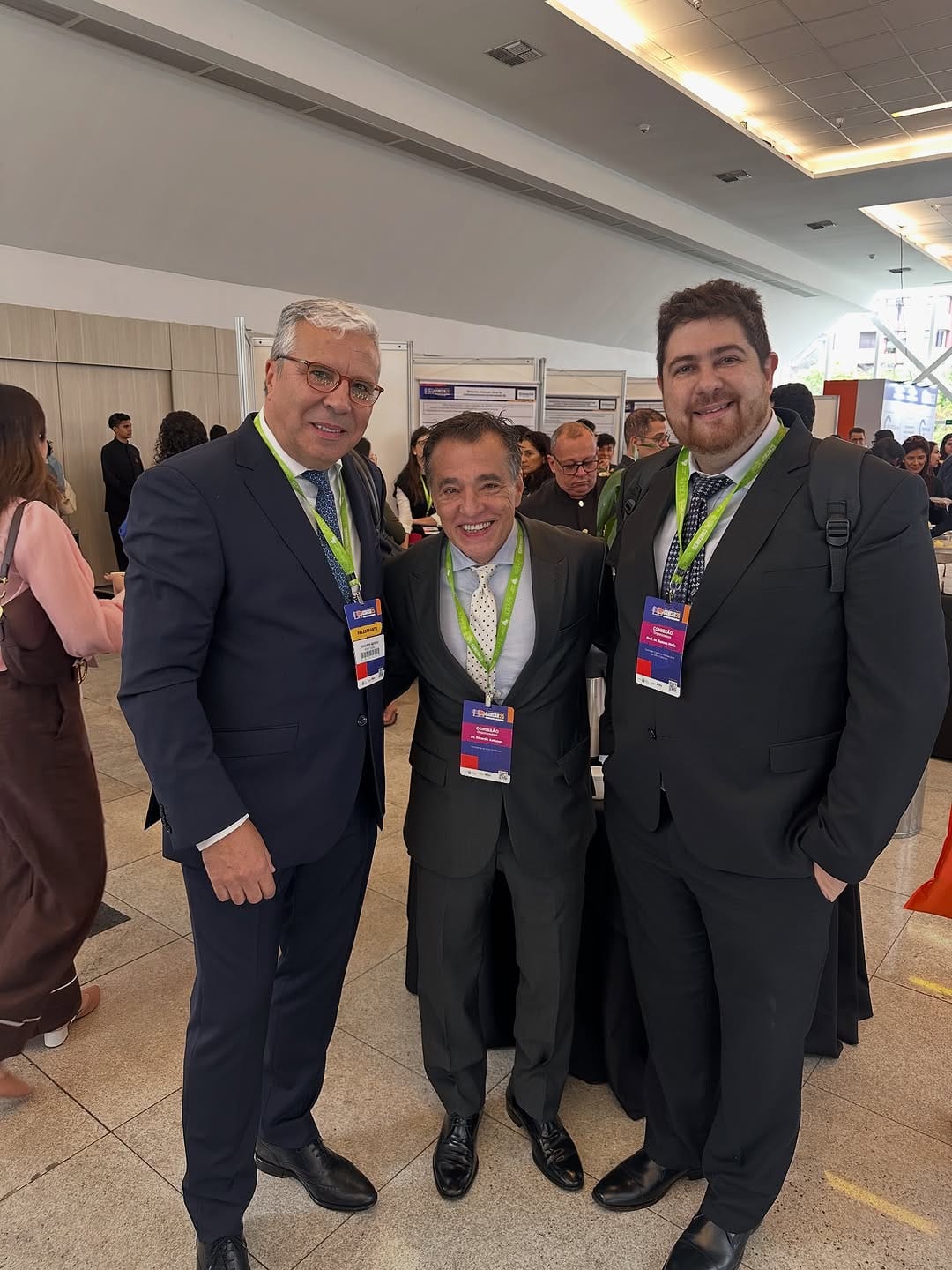 Post 5 by Ramon De Mello, MD, MBA, PhD, FACP | Médico Cancerologista on Instagram (carousel)