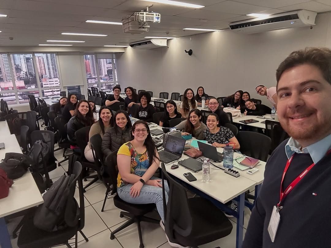 Post 7 by Ramon De Mello, MD, MBA, PhD, FACP | Médico Cancerologista on Instagram (image)