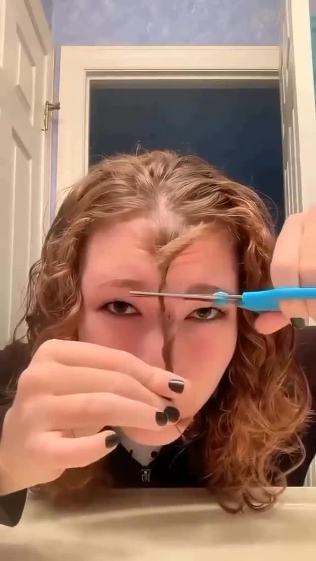 Post 9 by TAYLORS HAIRDRESSING on Instagram (video)