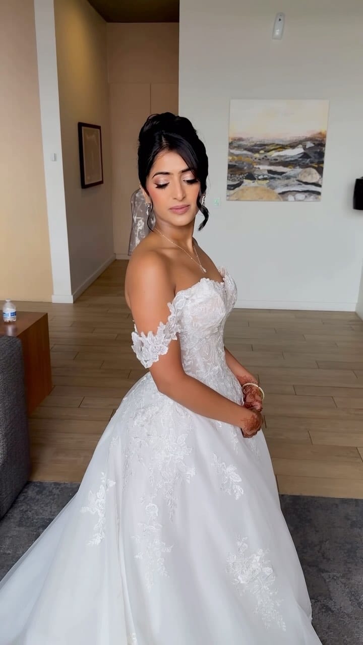 Post 9 by MakeupbySisters - Seattle, WA on Instagram (video)