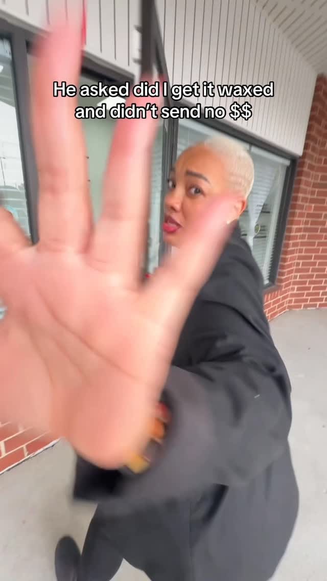 Post 6 by BARE BIKINI & BROW BAR on Instagram (video)