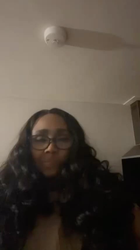 Post 8 by Sandyv Hairluxury on Instagram (video)