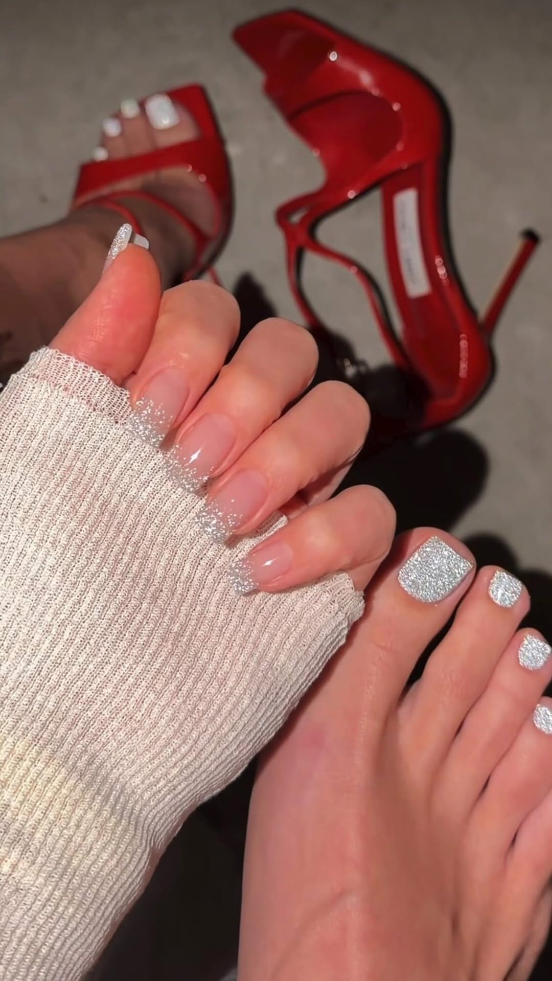 Post 1 by МАНИКЮР | MANICURE | PEDICURE | BROWS📍LONDON 🇺🇦🇬🇧 on Instagram (video)