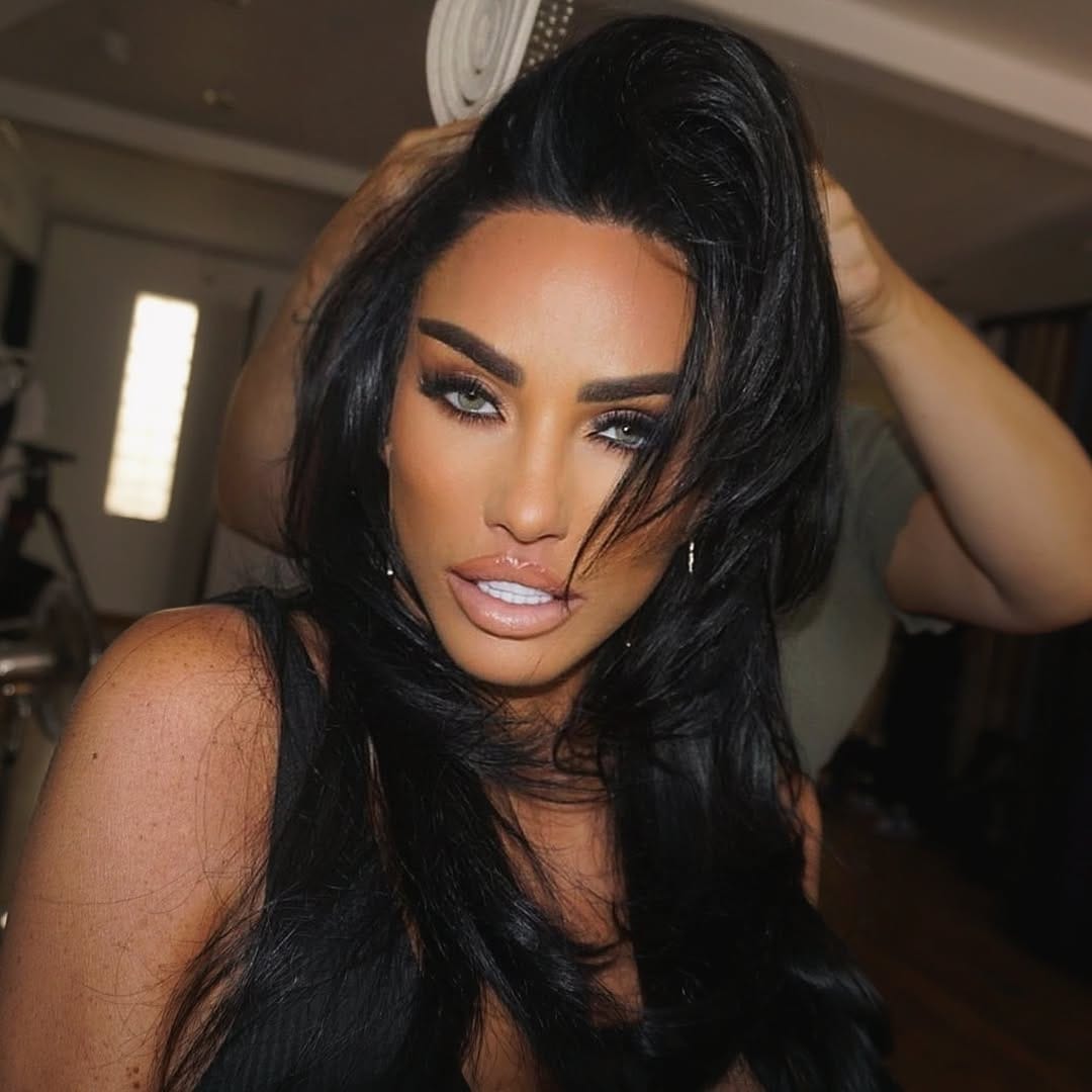 Post 9 by Fern Howe-Shepherd, MUA & Aesthetics Practitioner on Instagram (image)