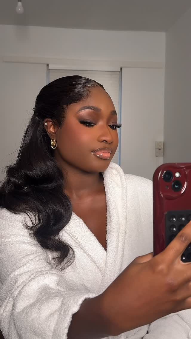 Post 8 by MAKEUP ARTIST IN UNITED KINGDOM/BRIDAL HAIRSTYLIST on Instagram (video)