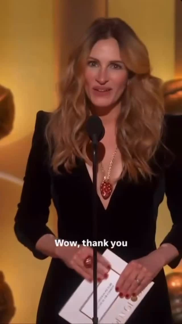 Post 6 by Keren Bartov on Instagram (video)