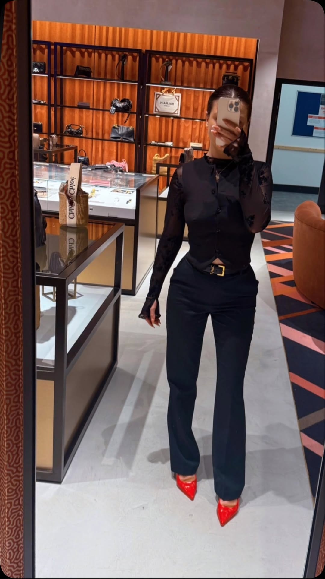 Post 9 by Mihaela Musteata on Instagram (video)