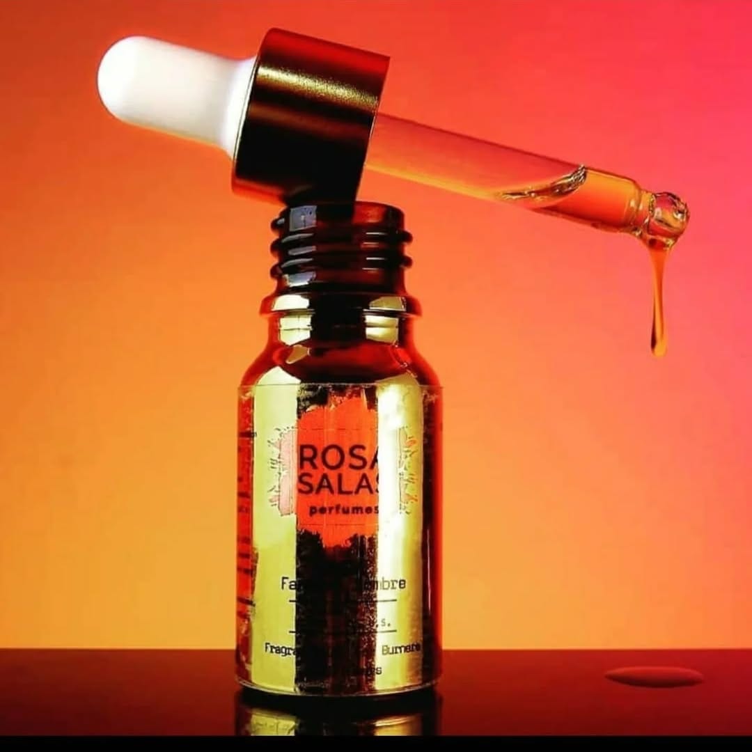 Post 3 by ⭐Rosa Salas Perfumes⭐ on Instagram (image)