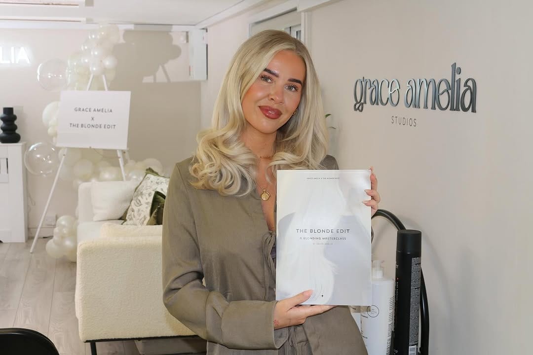 Post 9 by GRACE AMELIA | BLONDE EDUCATOR on Instagram (image)