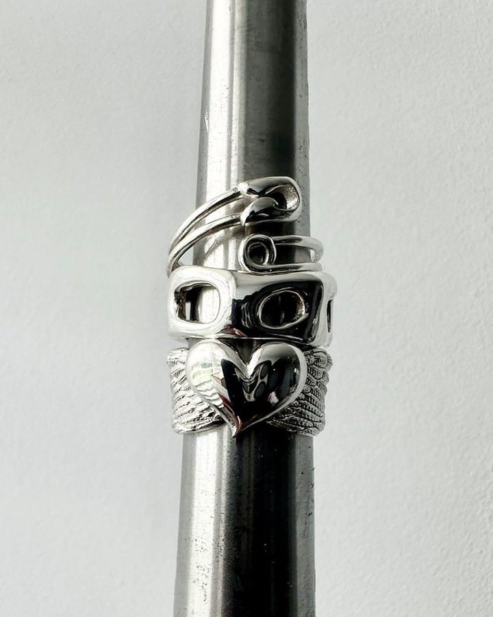 Post 10 by BAJ | British Academy of Jewellery on Instagram (image)