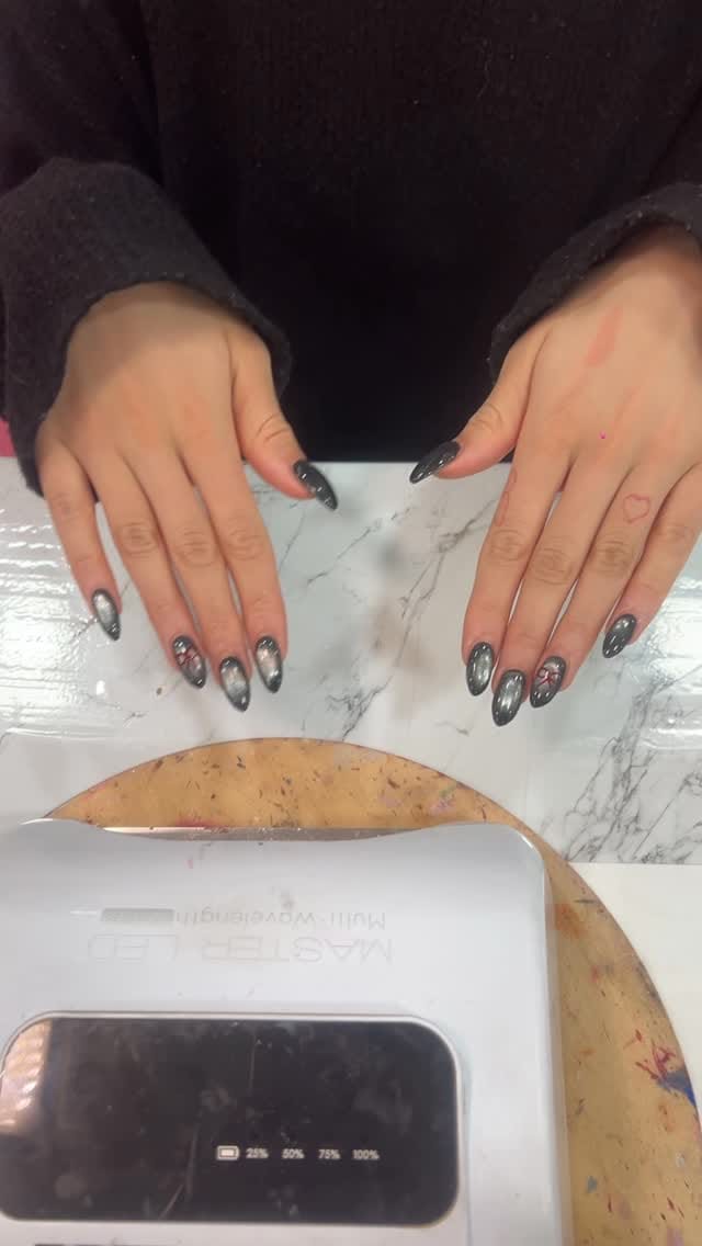Post 9 by ✨L1 Nails✨ on Instagram (video)
