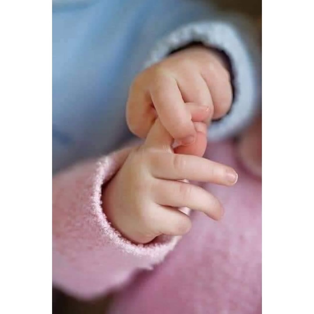 Post 9 by Z U N A B I A S H A H I D M A L I K ♥️ on Instagram (image)