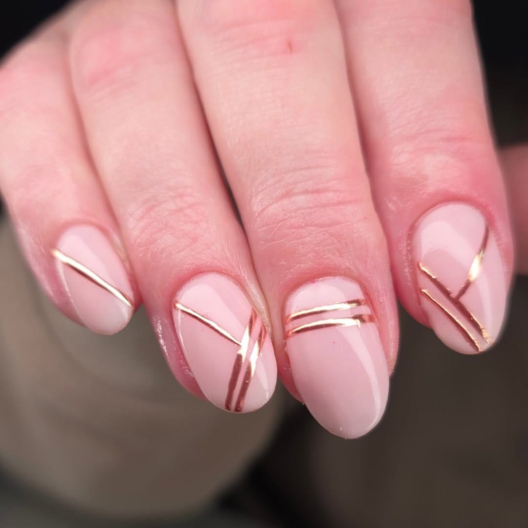 Post 4 by Emma  OPI nail tech- advice- nailart- swatches on Instagram (image)