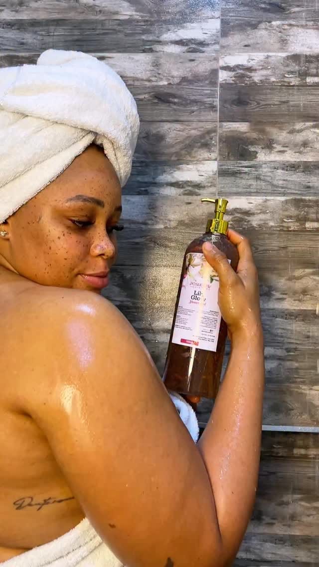 Post 6 by Poshglowskincare on Instagram (video)
