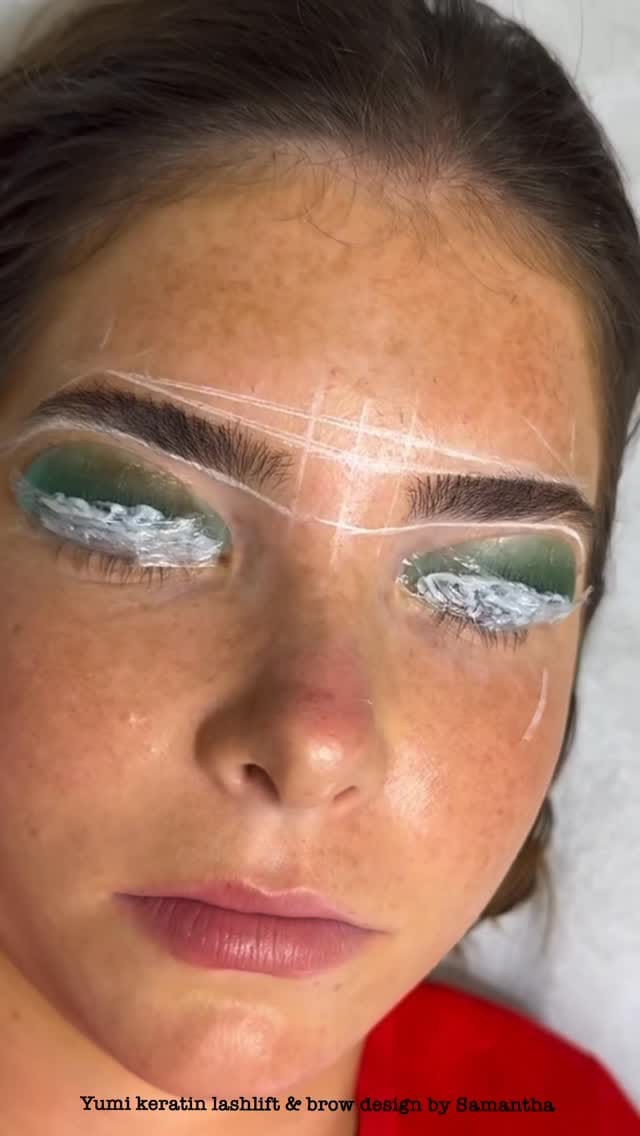Post 2 by Nanobrows, Waxing & Browbar on Instagram (video)