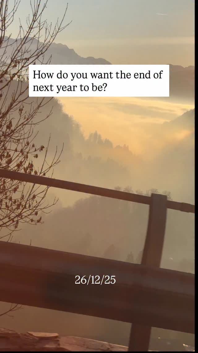 Post 8 by Dr. DDNard Napattalung on Instagram (video)
