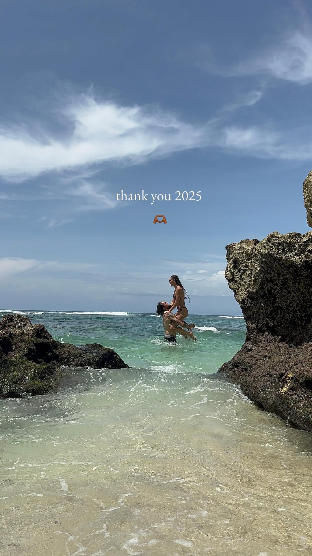 Post 4 by Wiktor Waligora on Instagram (video)