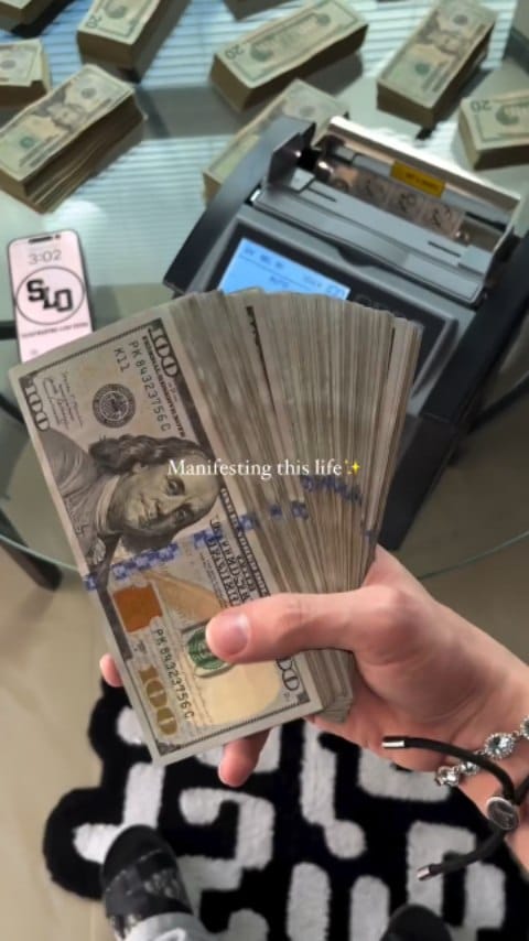 Post 4 by RAFAEL G. on Instagram (video)