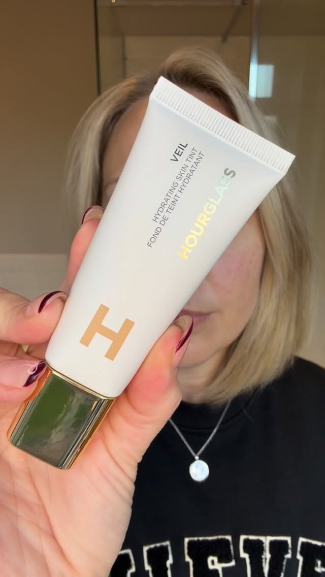 Post 9 by Gemma Hay on Instagram (video)