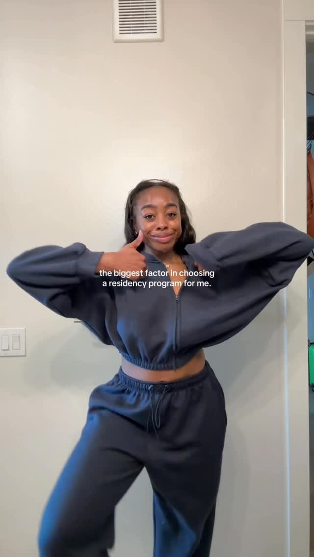 Post 1 by Erica Ogwumike, MD on Instagram (video)