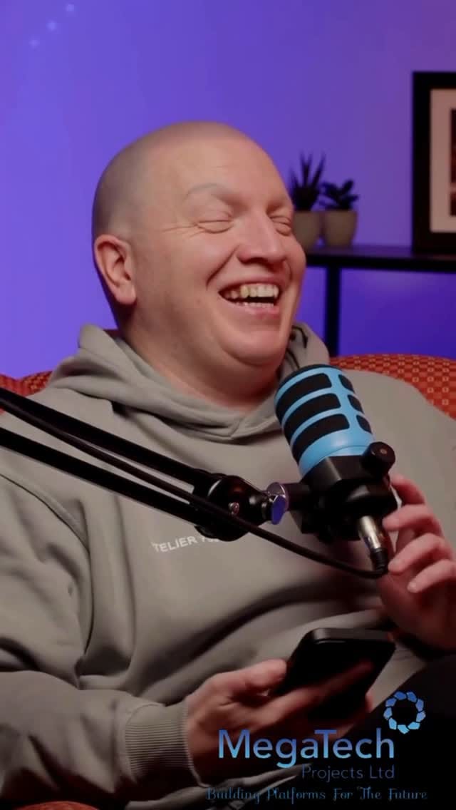 Post 6 by The Monday Club on Instagram (video)