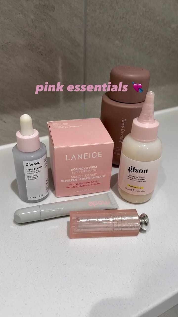 Post 3 by Sana on Instagram (video)