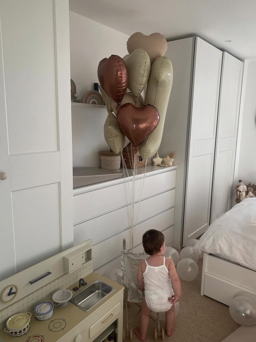 Post 5 by Ana Alonso on Instagram (carousel)