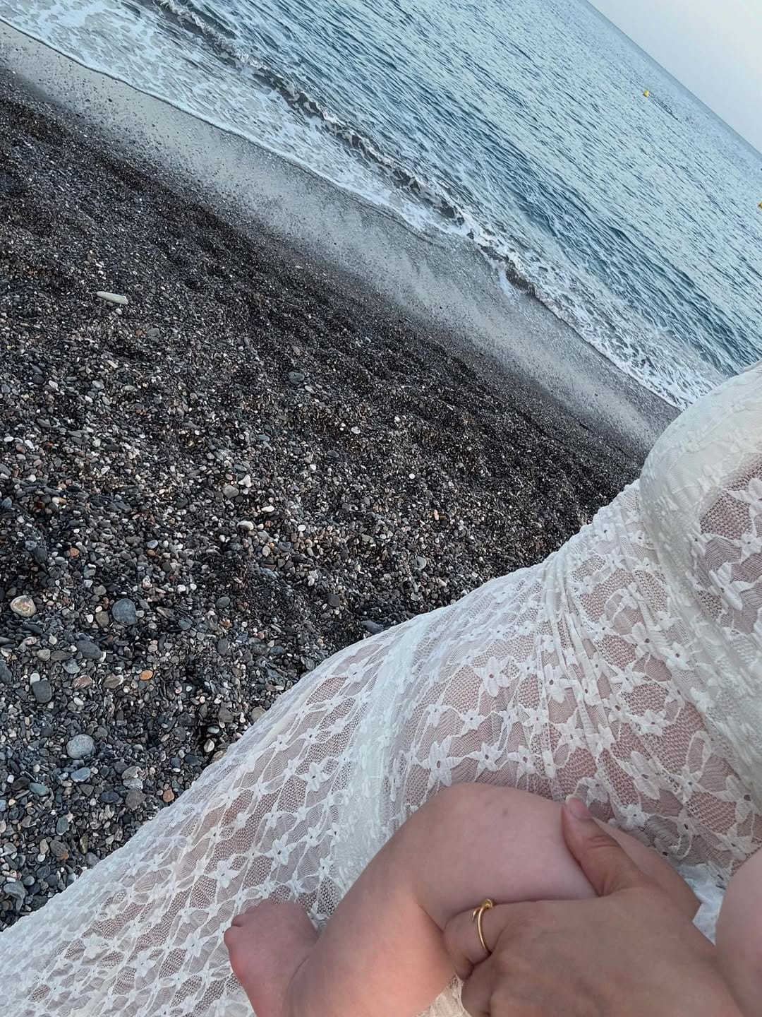 Post 6 by Ana Alonso on Instagram (carousel)