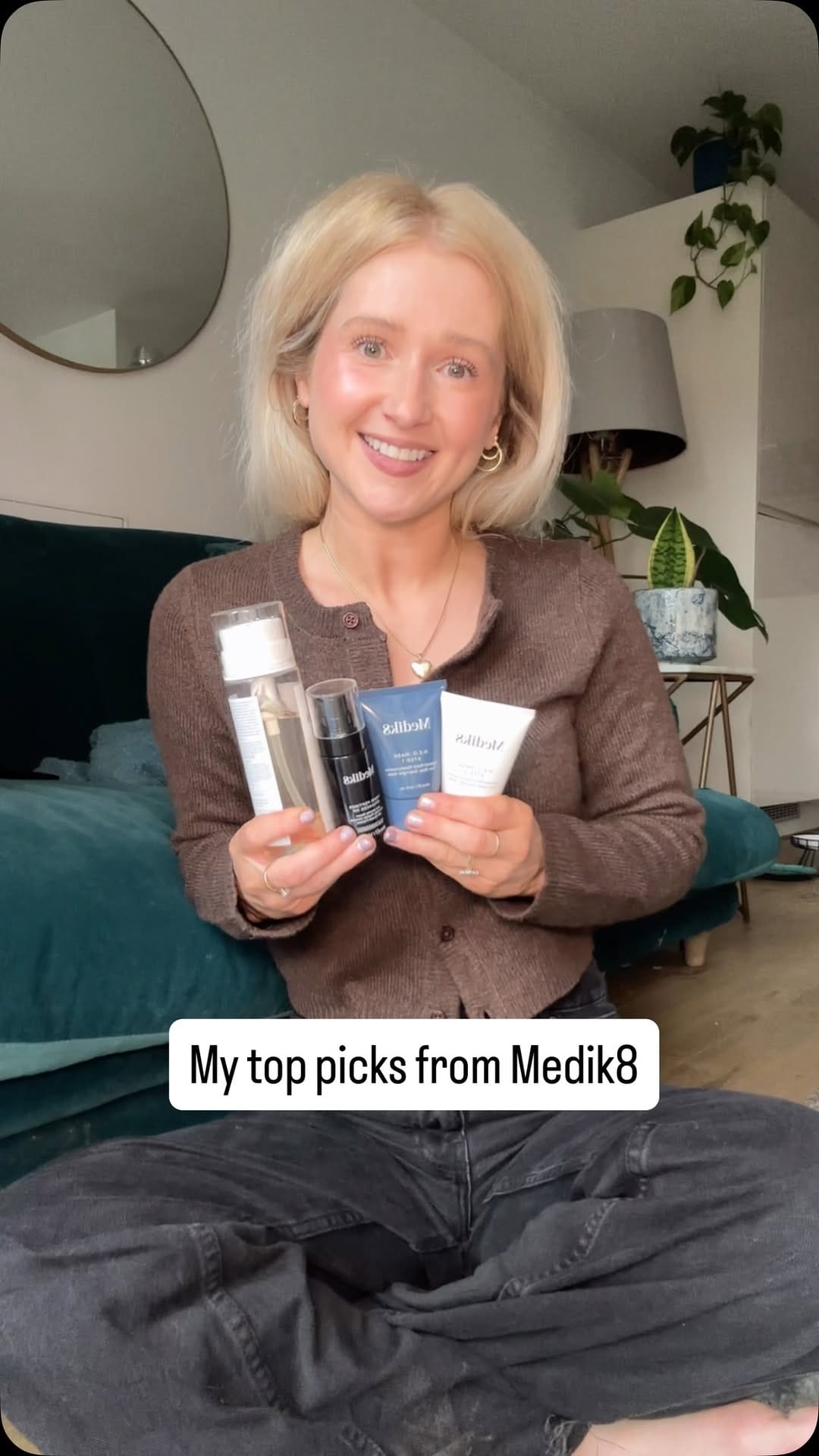 Post 7 by Lauren Hughes • Facialist on Instagram (video)