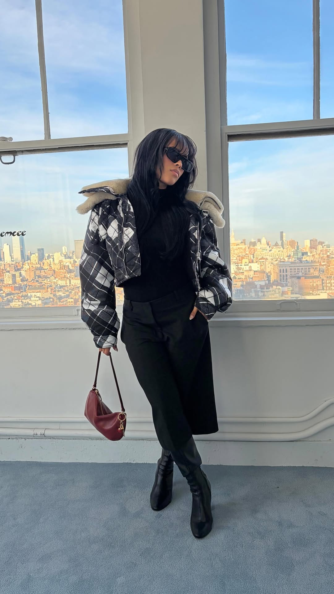 Post 9 by SERAYAH on Instagram (video)