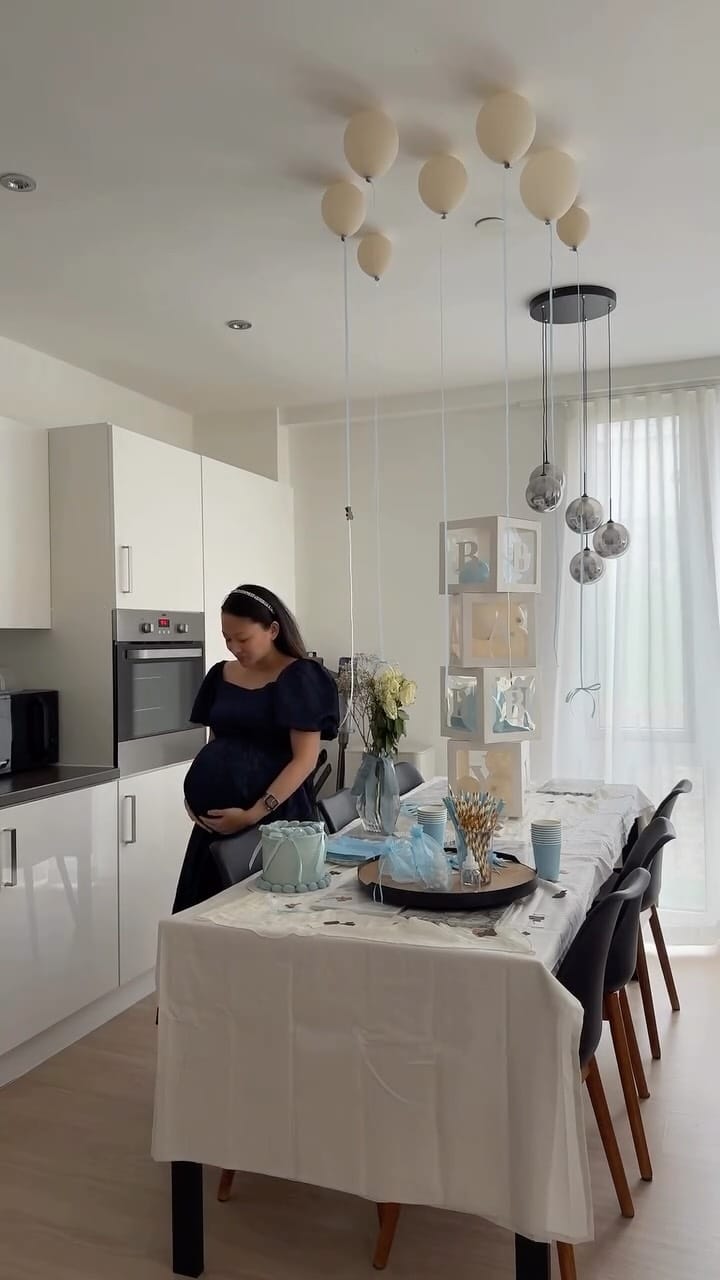 Post 2 by Monica Wong on Instagram (video)
