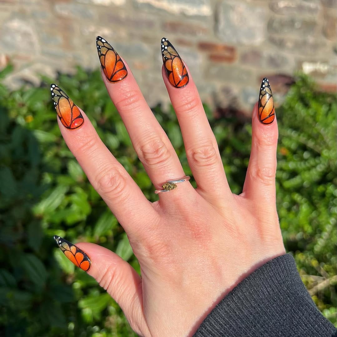 Post 2 by Briony | Nail Technician 💅🏼 on Instagram (carousel)