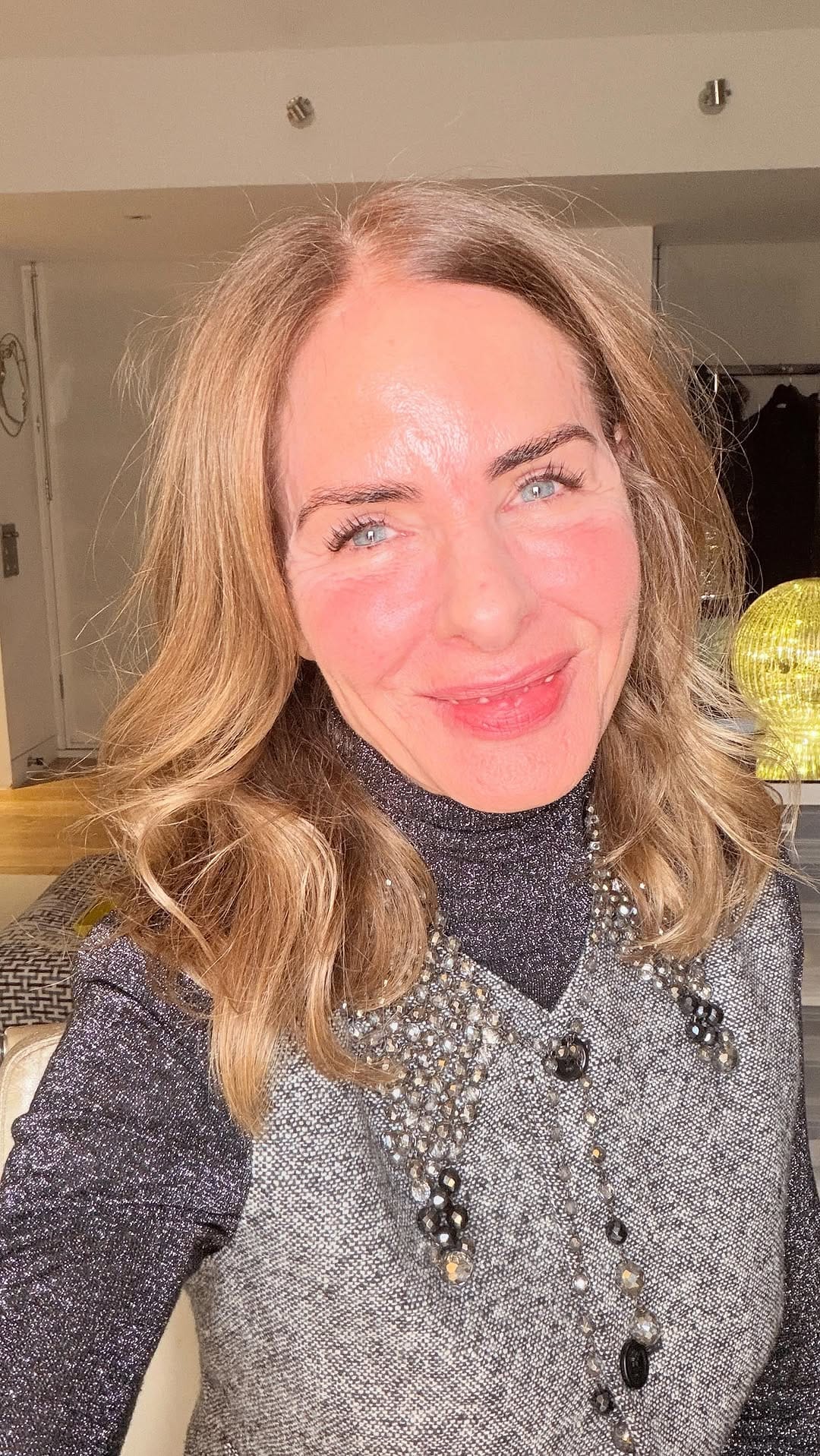 Post 8 by T R I N N Y on Instagram (video)