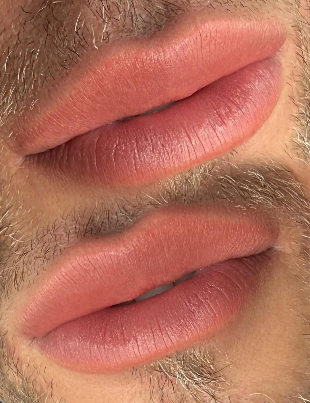 Post 6 by PERMANENT MAKEUP LONDON 🇬🇧 on Instagram (carousel)