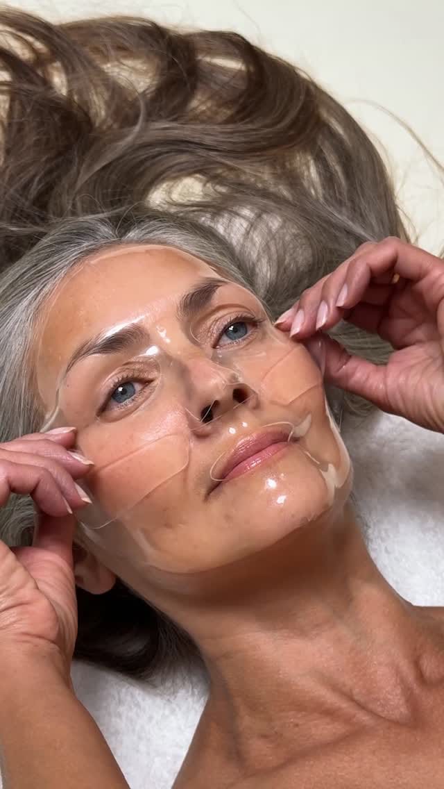 Post 6 by The Light Salon - Award Winning LED on Instagram (video)