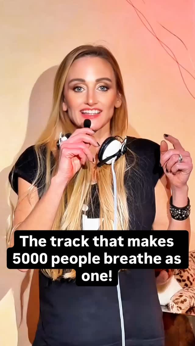 Post 2 by Djfabrizia.com on Instagram (video)